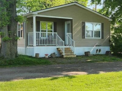 Hot Price! Year Round Community In Port Elgin !