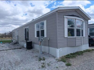 Two Bedroom Modular Home @ Twin Springs! Quick Closing Option!