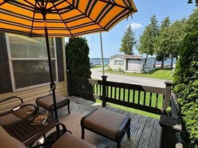 Lake View Two Bedroom @ Pioneer Point!!