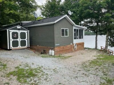 New Price! Waterfront @ O’Reilly Lake Resort!